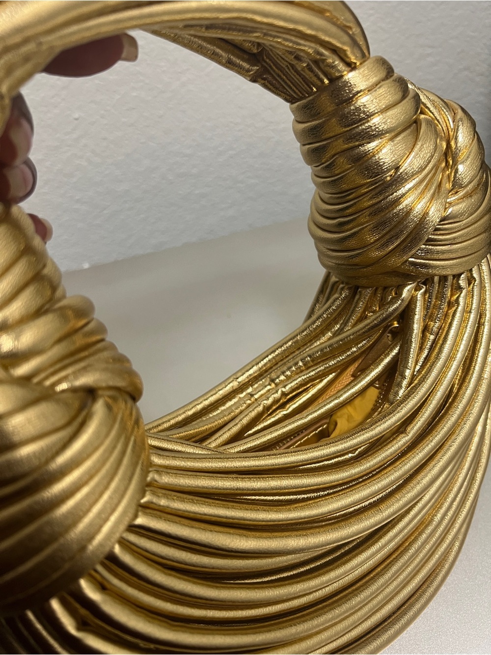 LIKE NEW Gorgeous Gold Knot Handle Clutch Bag - Picture 2 of 14